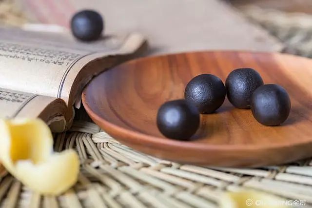Ten Traditional Chinese Patent Medicines for Activating Blood Circulation and Resolving Stasis