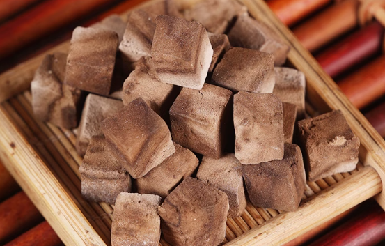 The Four Varieties of Poria: Different Effects and Uses