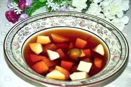 11 Dietary Remedies for Soothing Throat and Cough Relief