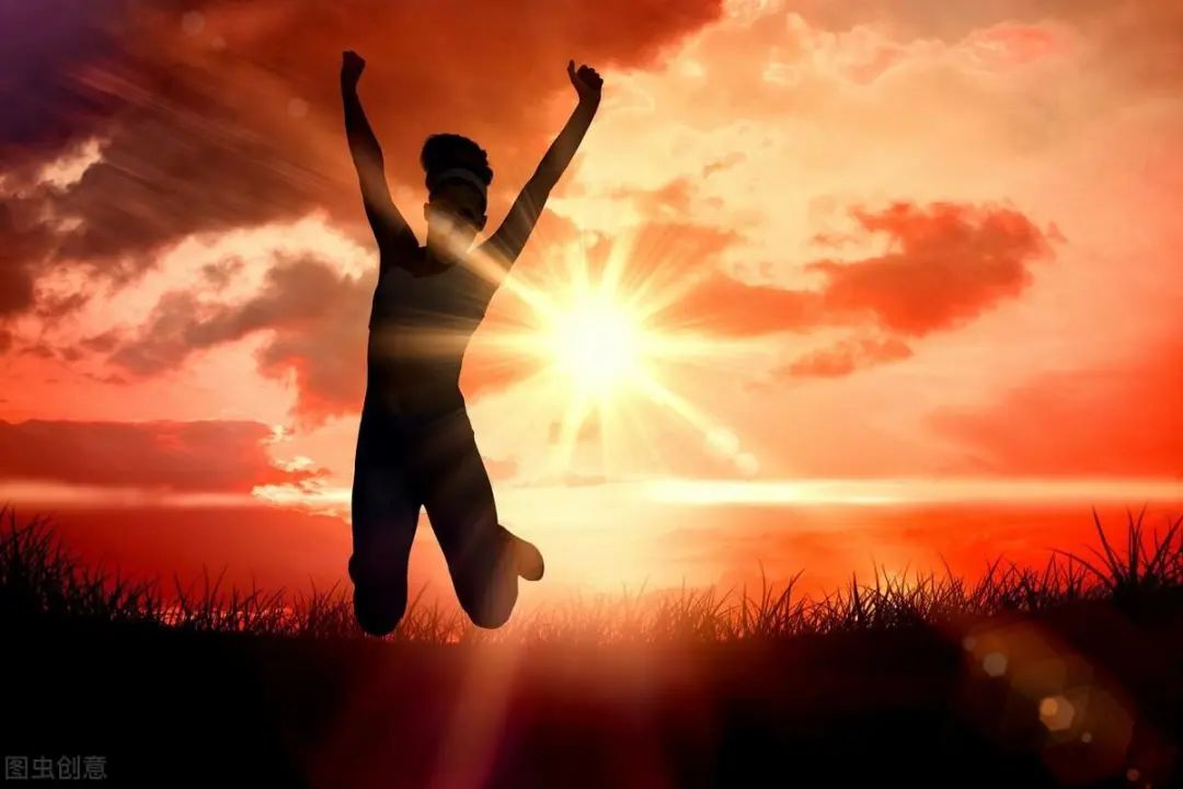 Yang Qi: The Vital Energy of Life and 4 Behaviors That Deplete It, Leading to 6 Symptoms of Yang Deficiency