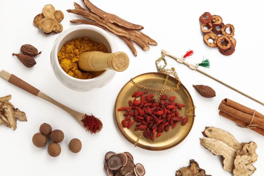 What is Dietary Nourishment? What is Dietary Therapy? The Differences Between the Two
