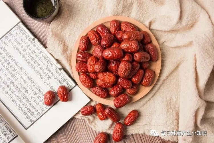 Four Types of Foods That Are 'Blood Nourishing Experts' for Anemia