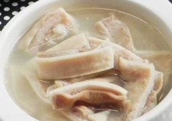 Traditional Chinese Medicine Remedies for Damp-Heat Constitution