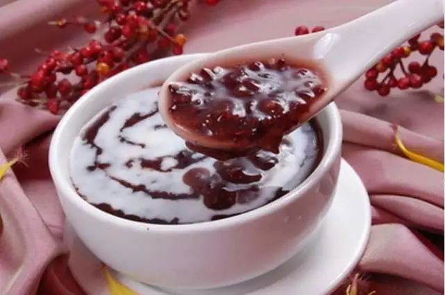 The True Commoner's Blood Nourishing Recipe: Enjoy Regularly for Improved Blood Circulation and a Rosier Complexion