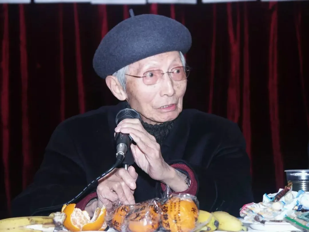 Master Qiu Peiran: Supporting the Body and Eliminating Pathogens in Tumor Treatment