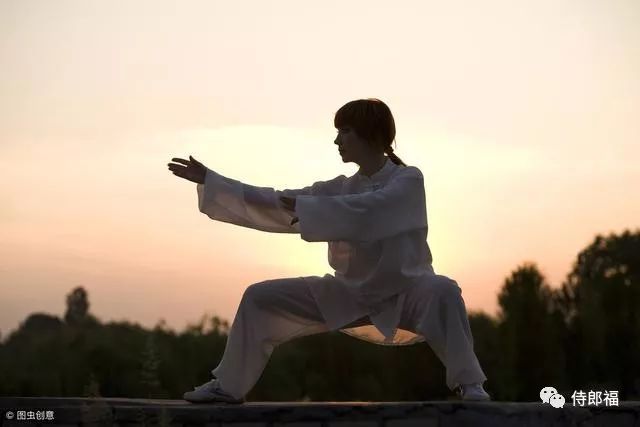 Understanding the Methods of Dampness Elimination in Traditional Chinese Medicine: Drying, Draining, Transforming, Promoting, and Overcoming Dampness