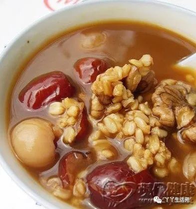 Seven Stews to Nourish Women's Qi and Blood