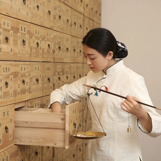 Distinguishing Between Wind-Heat and Wind-Cold Colds in Traditional Chinese Medicine: Treatment Approaches