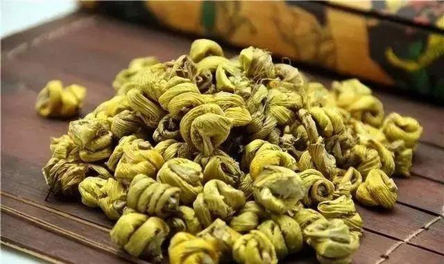 Malignant Tumors Are Not Incurable: A Traditional Chinese Medicine Formula to Strengthen the Body and Eliminate Pathogenic Factors