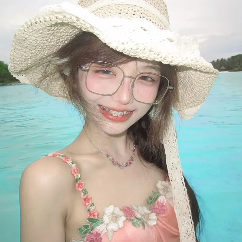 Summer Memories of Straw Hats and Damp Heat