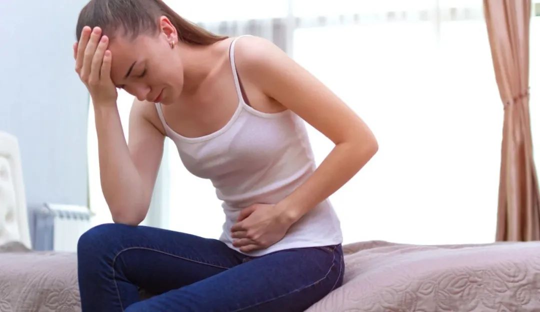 Is the Common Cold Caused by Wind-Cold or Wind-Heat? Understanding These Symptoms for Better Differentiation and Targeted Treatment
