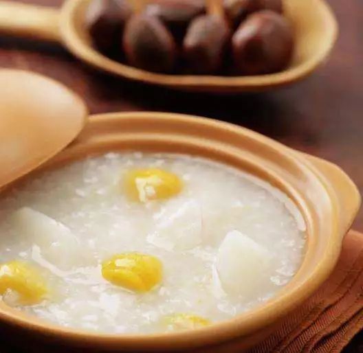 Benefits of Poria (Fu Ling) for Spleen and Stomach Health