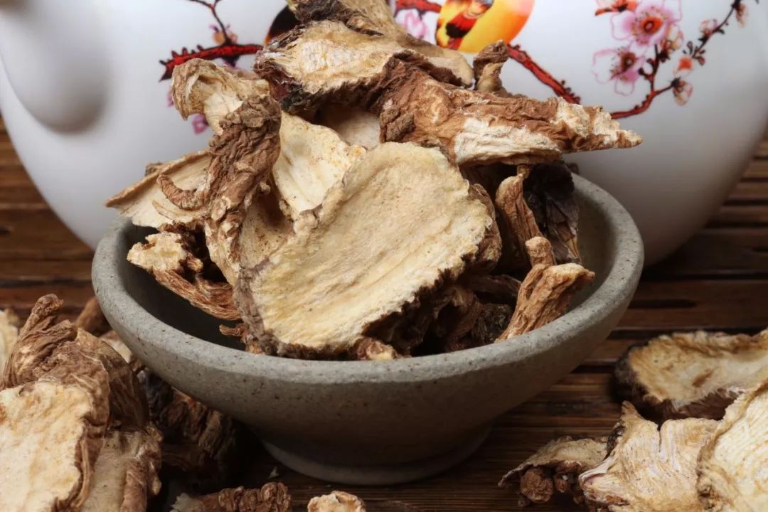 Angelica Sinensis: A Sacred Herb for Women's Health