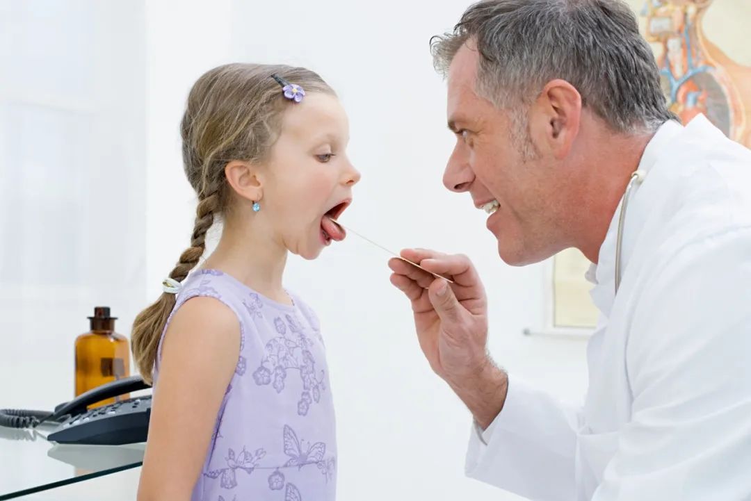 The Tongue as a Reflection of Health: A Quick Self-Check!