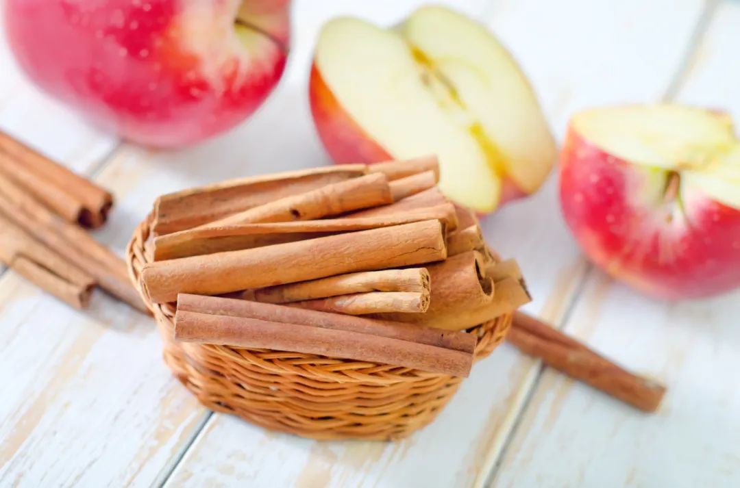 Pharmacist's Insights: The Series on 'Cinnamon'