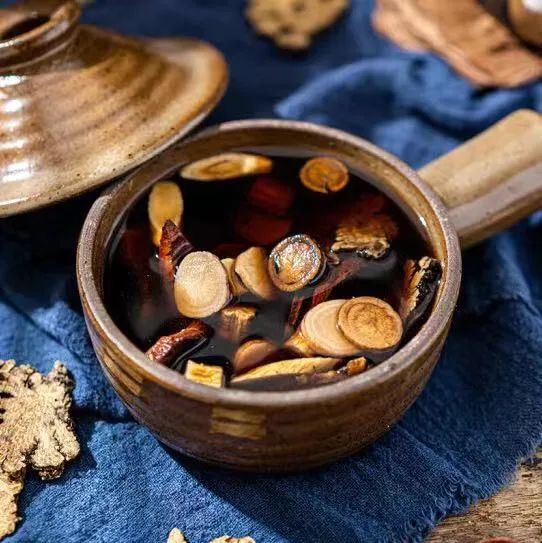 The Remarkable Effects of Astragalus (Huang Qi) in External Applications