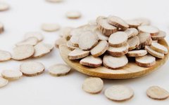 Introduction to Bai Shao (White Peony) in Traditional Chinese Medicine