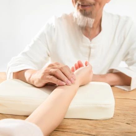 The Essential Methods for Nourishing Qi and Blood: Common Practices in Traditional Chinese Medicine