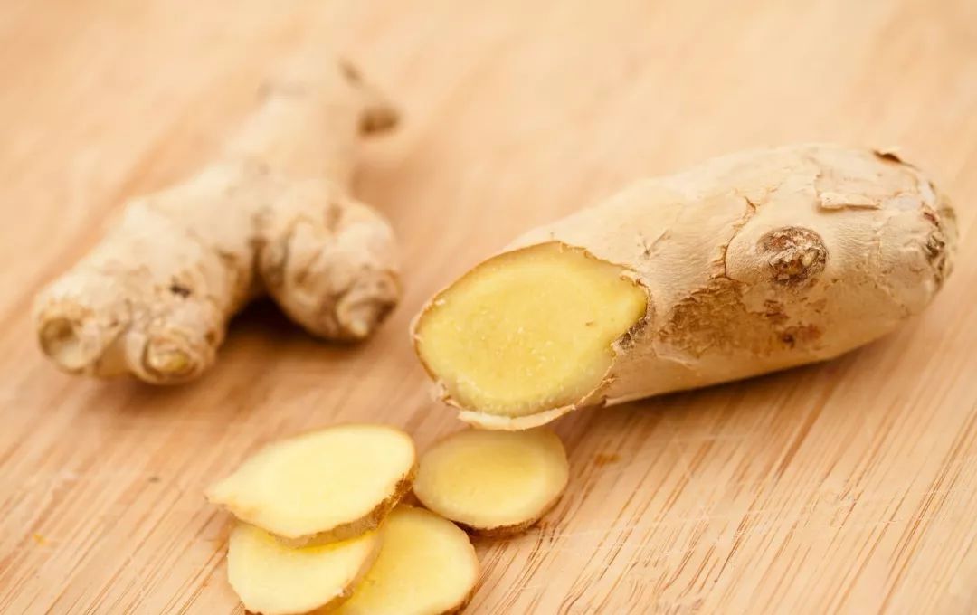 Ginger, Dried Ginger, and Processed Ginger: Different Effects from the Same Root