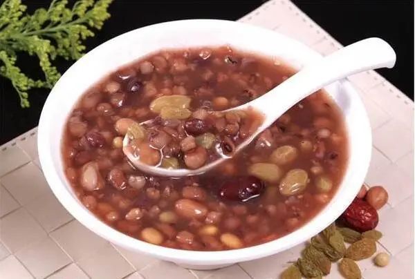 Traditional Chinese Medicine Knowledge: Dual Use of Food and Medicine | Strengthening the Spleen, Promoting Water Metabolism, and Clearing Heat and Dampness! A Summer Essential