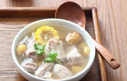 14 Nutritious and Delicious Medicinal Soups for the Spring Festival