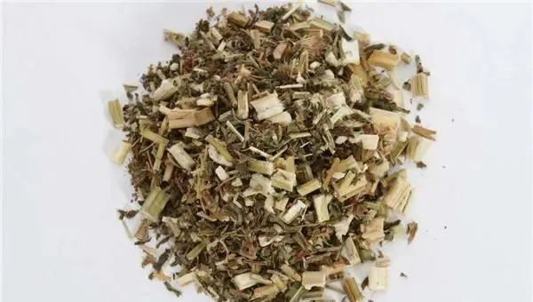 Nine Major Chinese Herbs for Activating Blood Circulation and Removing Stasis