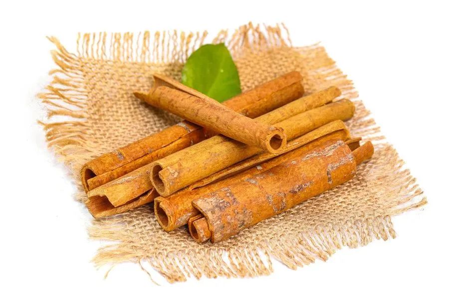 Monthly Herb Spotlight: Cinnamon