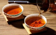 14 Methods of Brewing Poria Tea for Strengthening the Spleen and Generating Fluids, Resolving Dampness, Stopping Diarrhea, and Nourishing Qi
