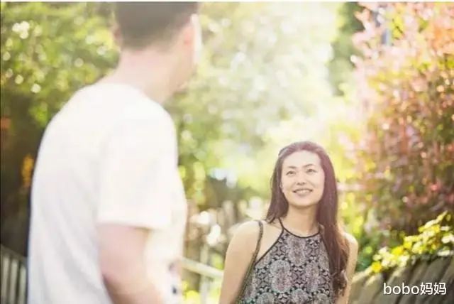 Why Are There More Female Students Than Male Students in Many Universities Despite a Male Surplus in China?