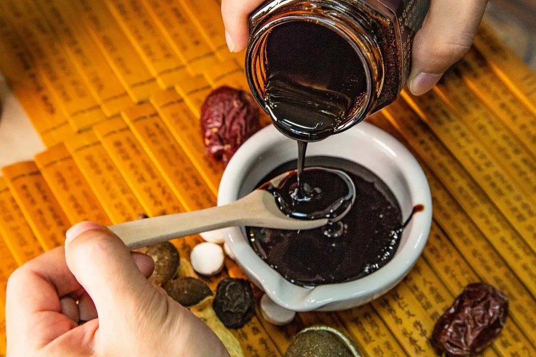 The Timeliness of Medicinal Paste for Health Maintenance