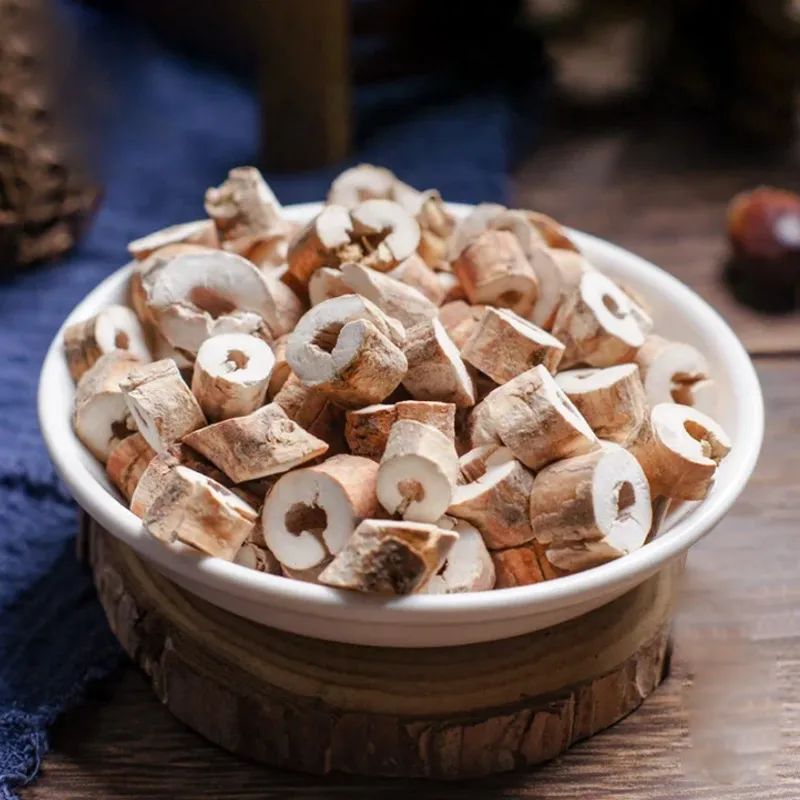 Traditional Chinese Medicine and Health Preservation in the Compendium of Materia Medica