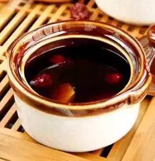 11 Dietary Remedies for Soothing Throat and Cough Relief