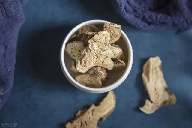 Exploring Cang Zhu: A Remedy for Wind, Dampness, and Cold, Alleviating Headaches, Body Pain, and Bone Pain