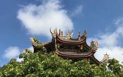 Health Maxim from the Golden Chamber: Do Not Allow the Nine Orifices to Become Blocked