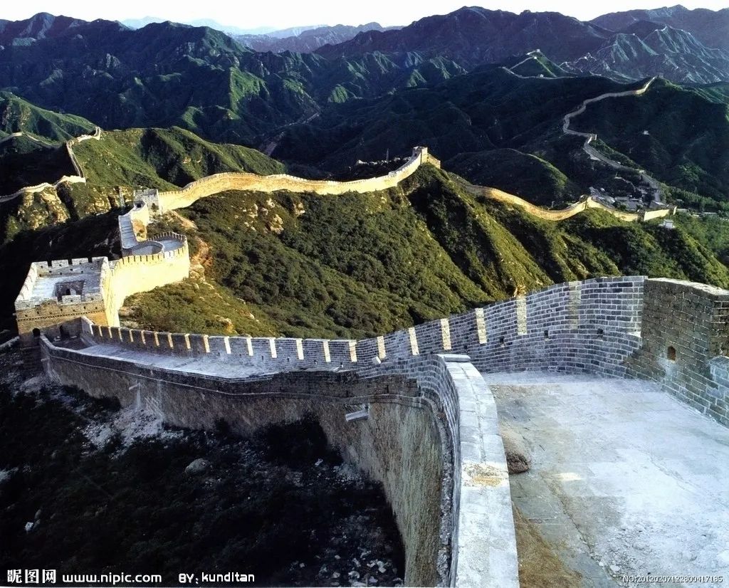 Analysis of Zhao Bingnan's 'Three Formulas for Wind Treatment' Based on TCM Theory of Exogenous Diseases