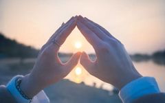 Understanding Yang Qi: Differences in Supporting, Warming, and Unblocking Yang