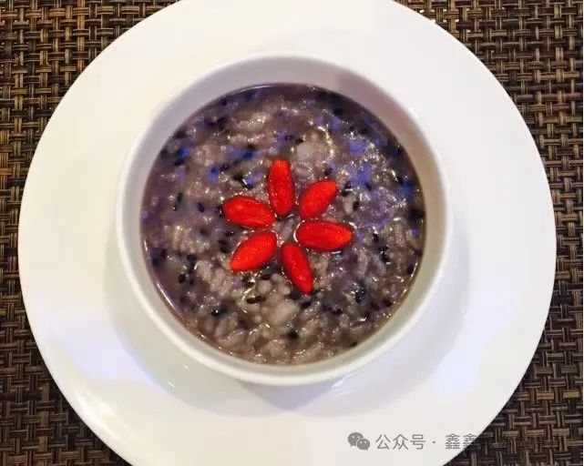 Nourishing Recipes for Health: Combatting Anemia with Black Sesame and Yam