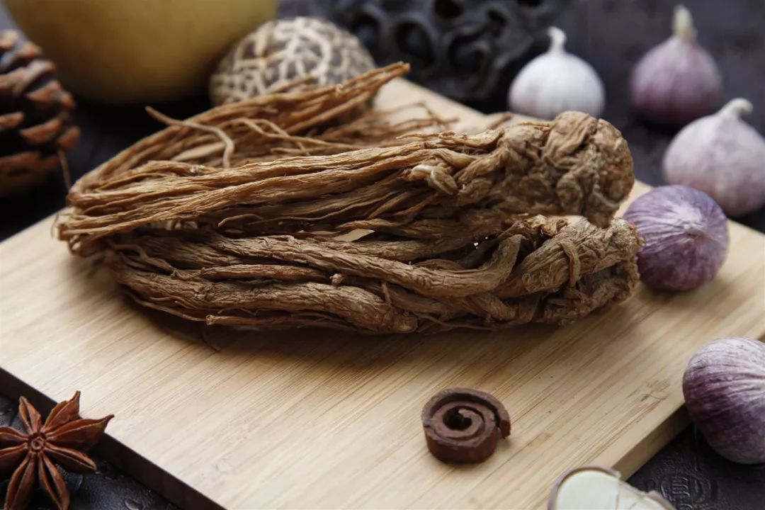 Revered as the 'First Formula for Supporting the Right and Expelling Pathogens', Used Not Only for Colds and Coughs but Also for Many Other Remarkable Applications!