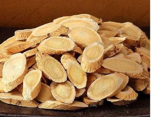 Huang Qi (Astragalus): A Comprehensive Overview