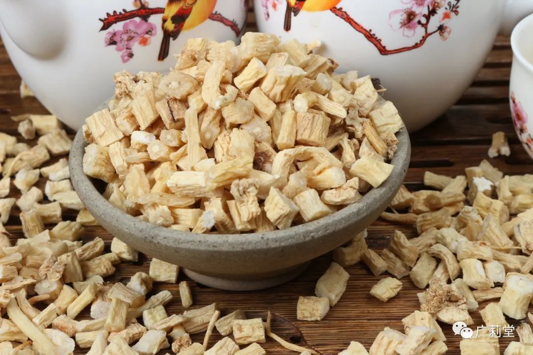The Efficacy and Uses of Codonopsis (Dang Shen), Its Consumption Methods and Contraindications, and Suitable Populations