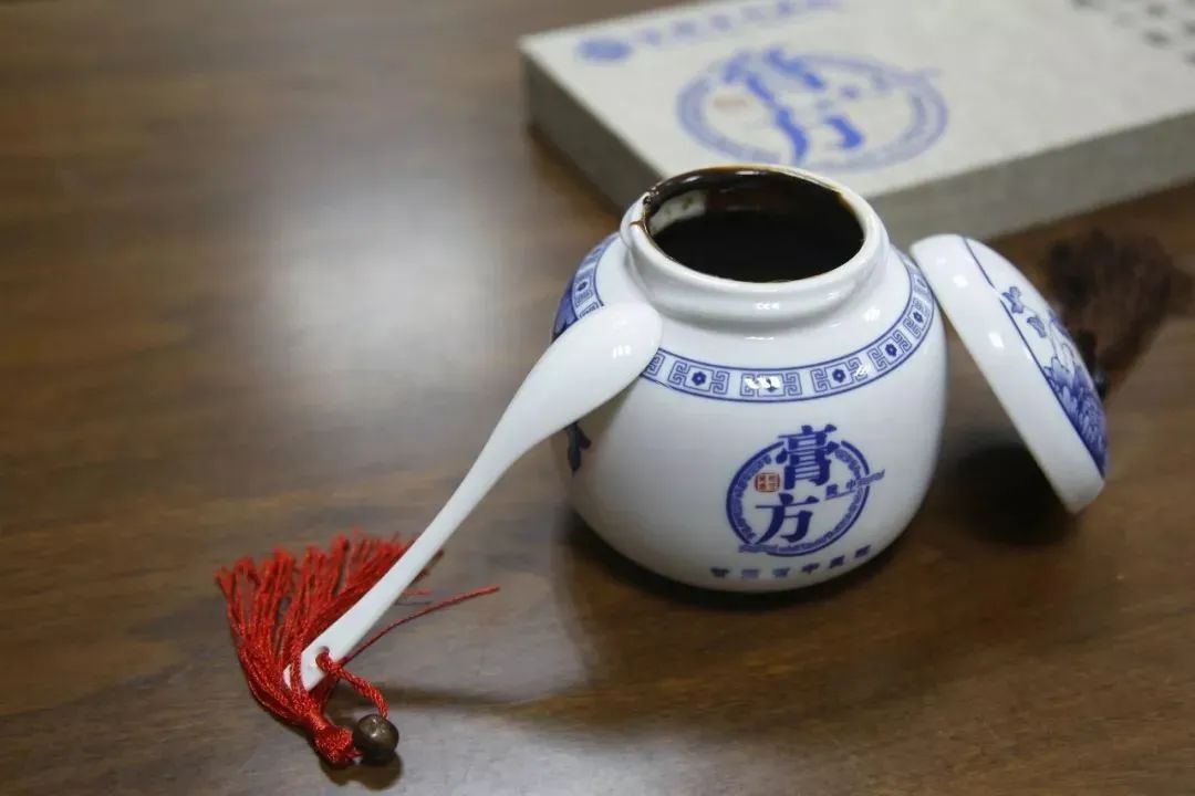 The Timeliness of Medicinal Paste for Health Maintenance