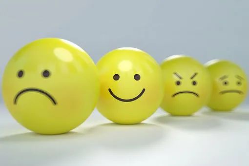 A Rarely Seen Table of Twelve Meridians and Their Corresponding Emotions, and Major Acupoints for Emotional Regulation Worth Collecting!