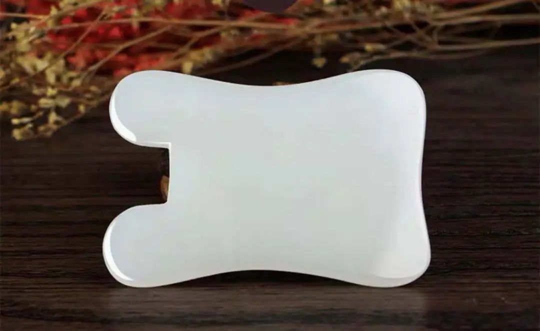 The Benefits of Gua Sha in Preventive Health: Can Jade Gua Sha Beautify You?