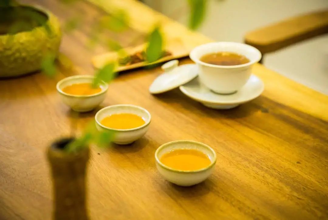 Understanding Medicinal Foods: Activating Blood Circulation and Alleviating Pain