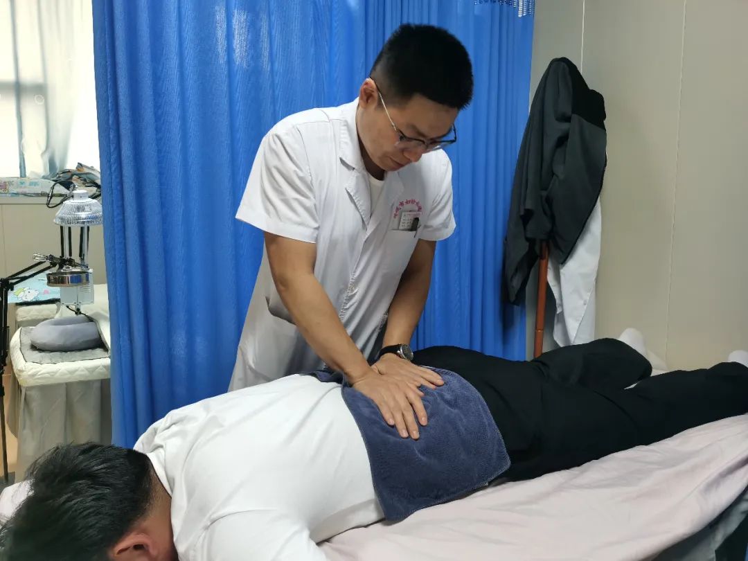 Traditional Chinese Medicine Rehabilitation: External Treatment Series