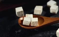 The Efficacy and Functions of Poria (Fu Ling)