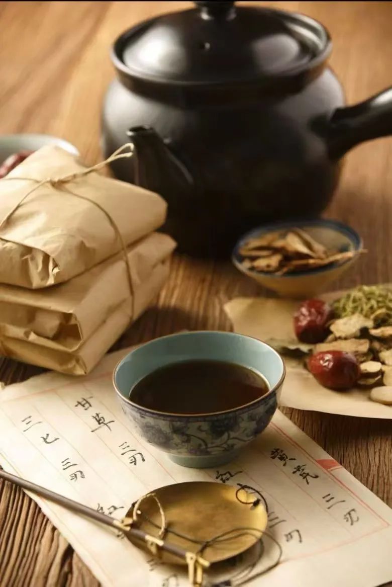 The Application of Traditional Chinese Medicine: Decoctions