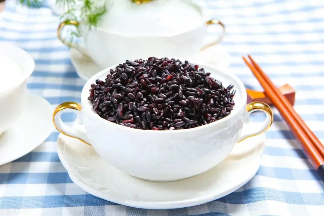 Ten Foods to Nourish Qi and Blood