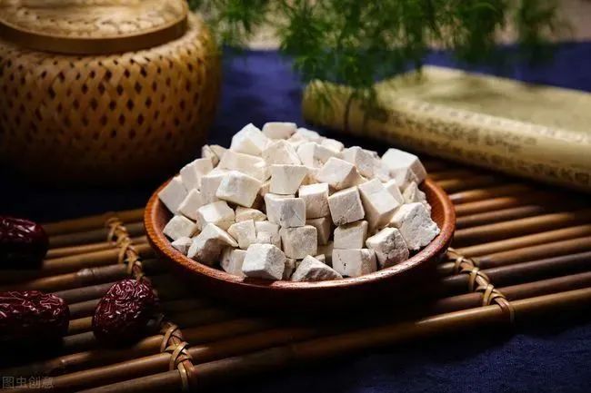 The Perfect Match with Fu Ling: Drink Together to Strengthen the Spleen and Stomach and Eliminate Dampness