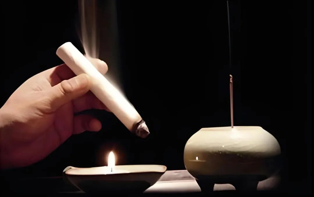 The Story of Moxibustion || Chen Yanzhi's Innovative Moxibustion Techniques